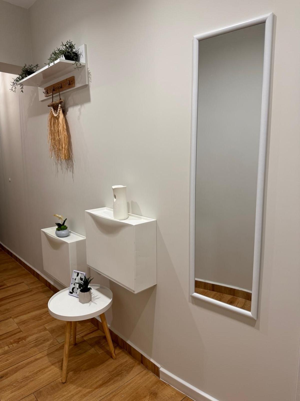 Goldy Central Beach Apartment With Private Garden Burgas Extérieur photo